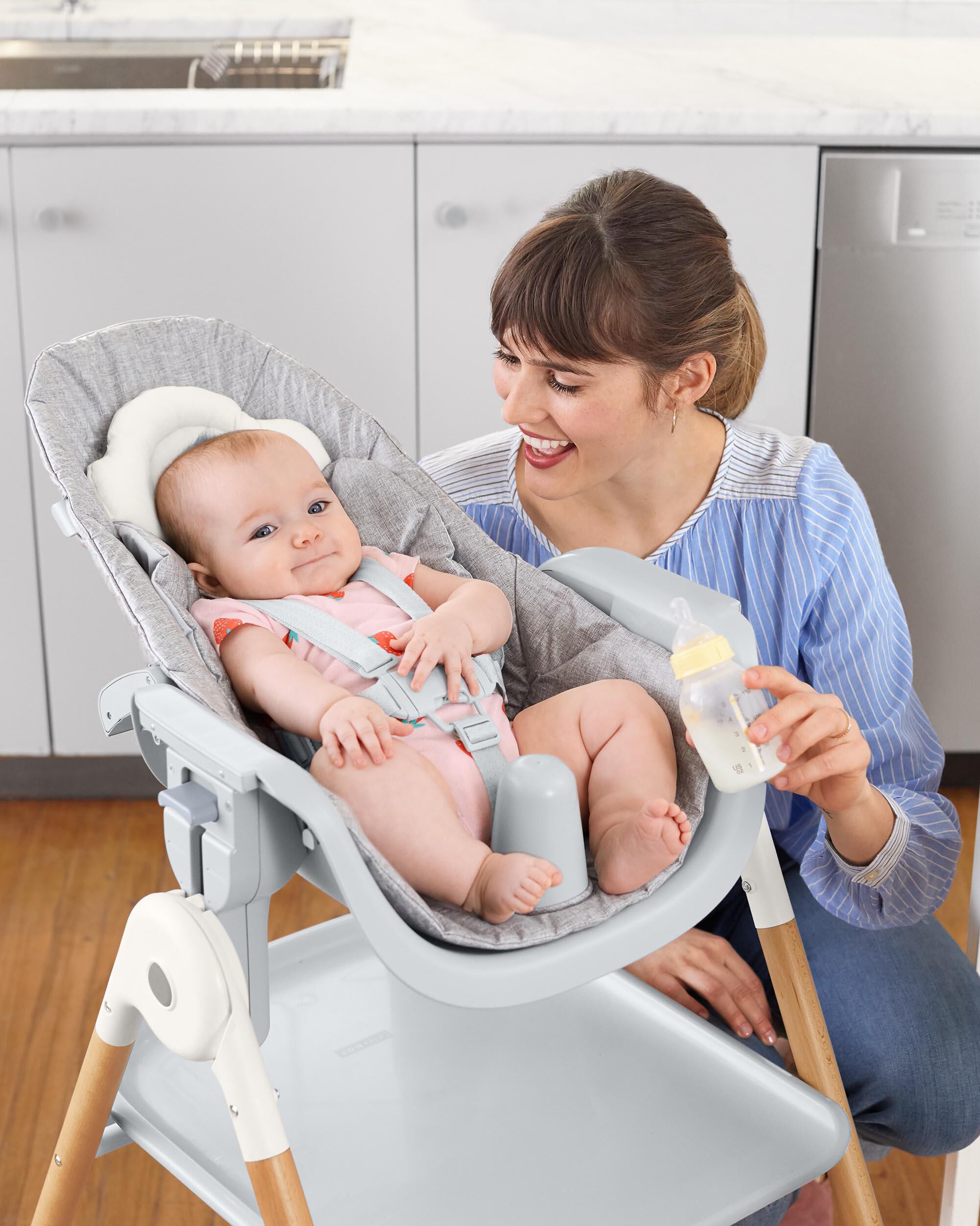 Grey Sit To Step High Chair skiphop