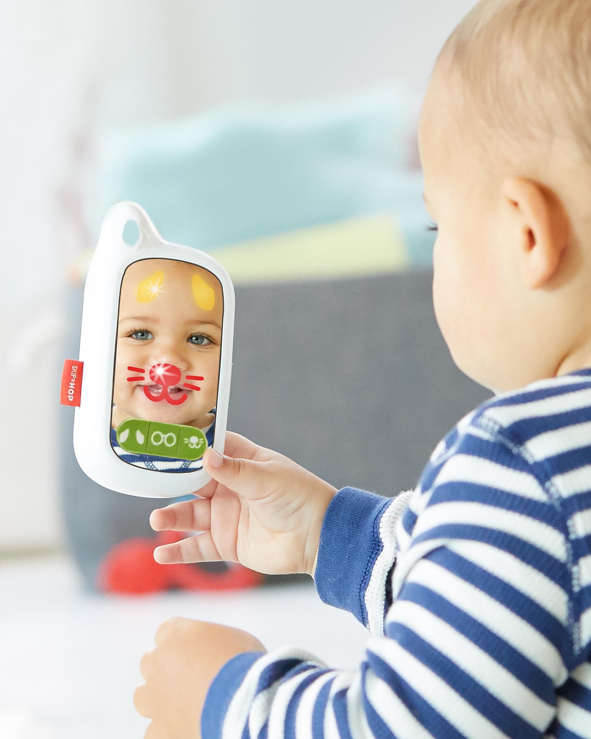 Explore & More Selfie Phone, 