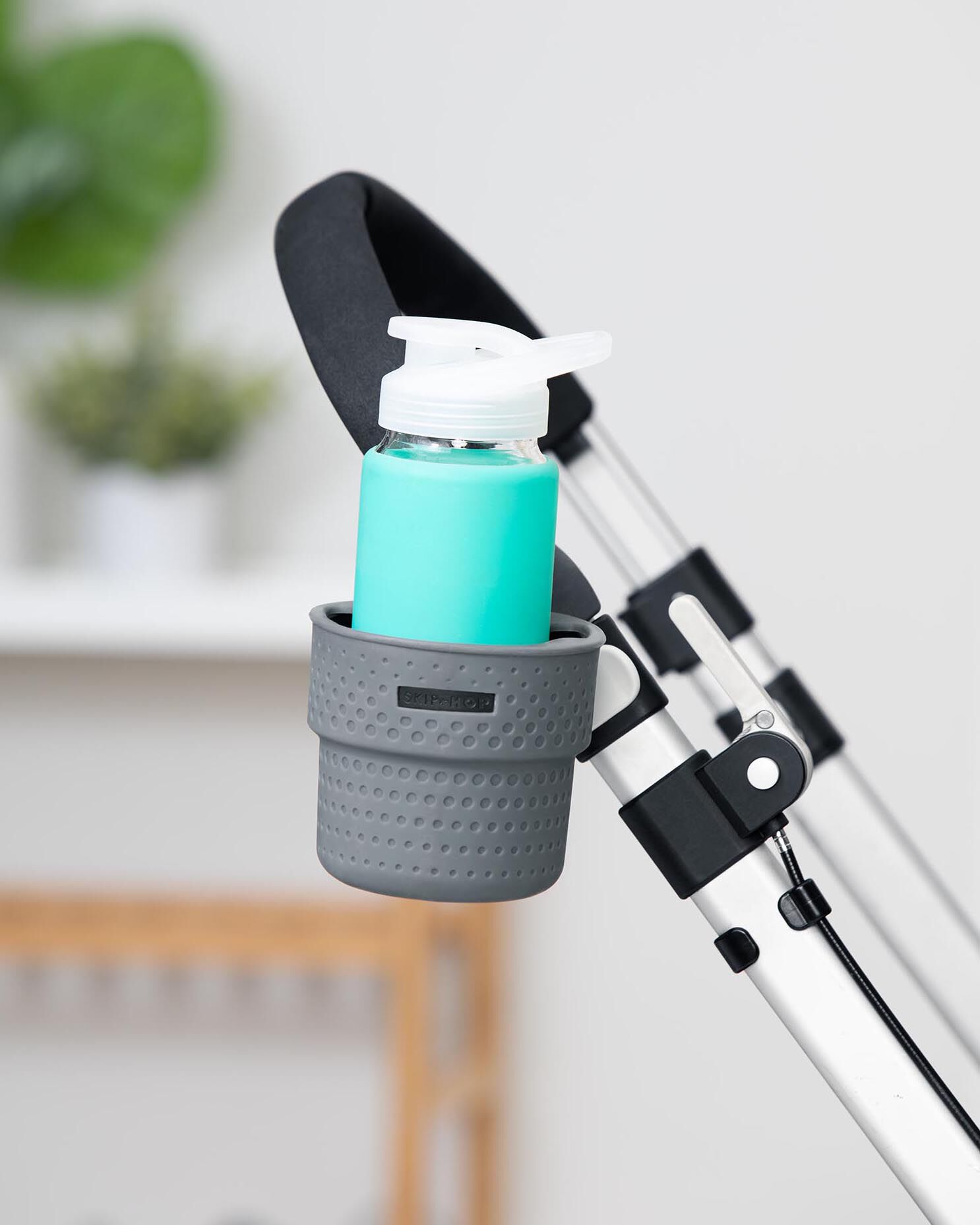 skip hop cup holder