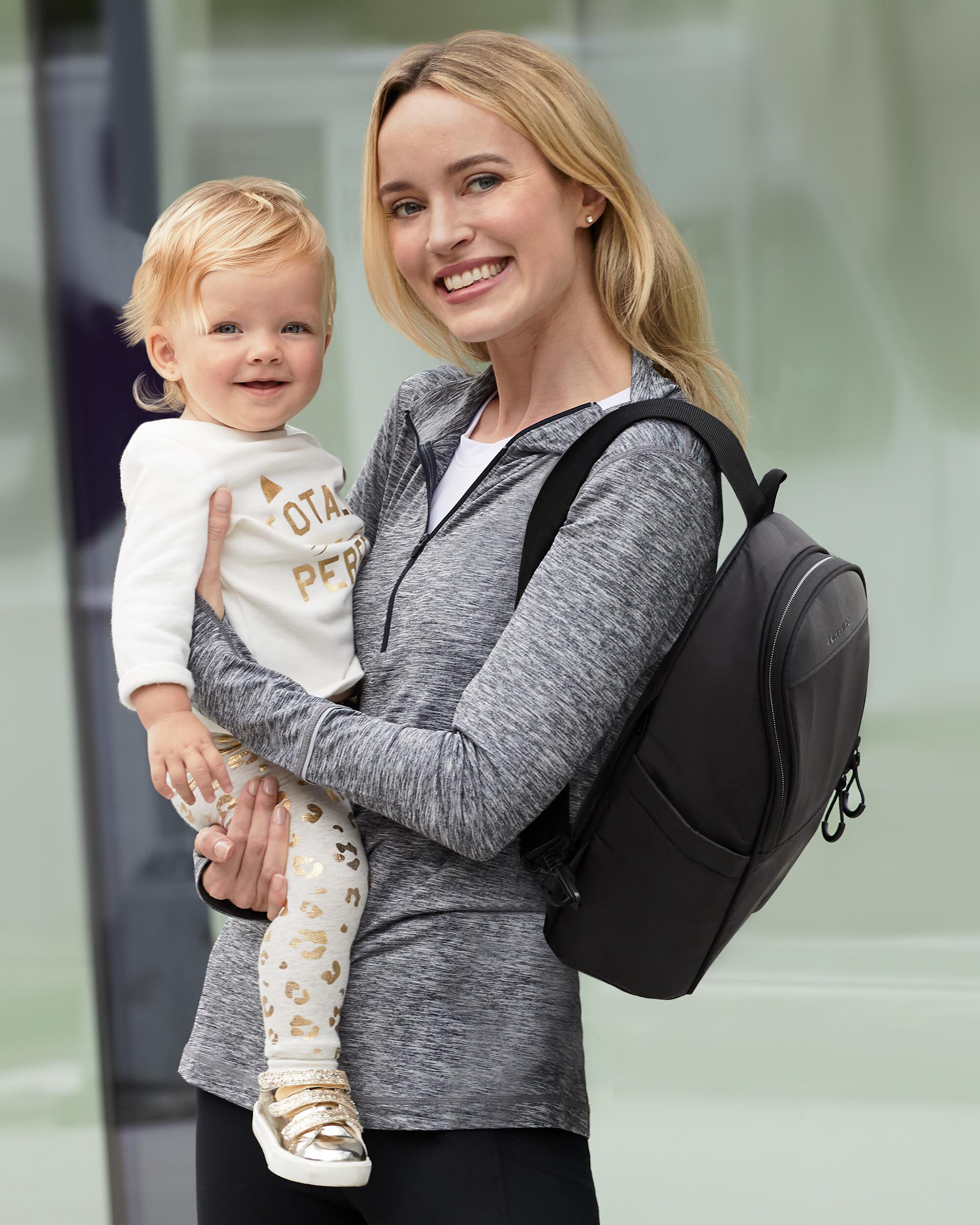 skip hop sling bag