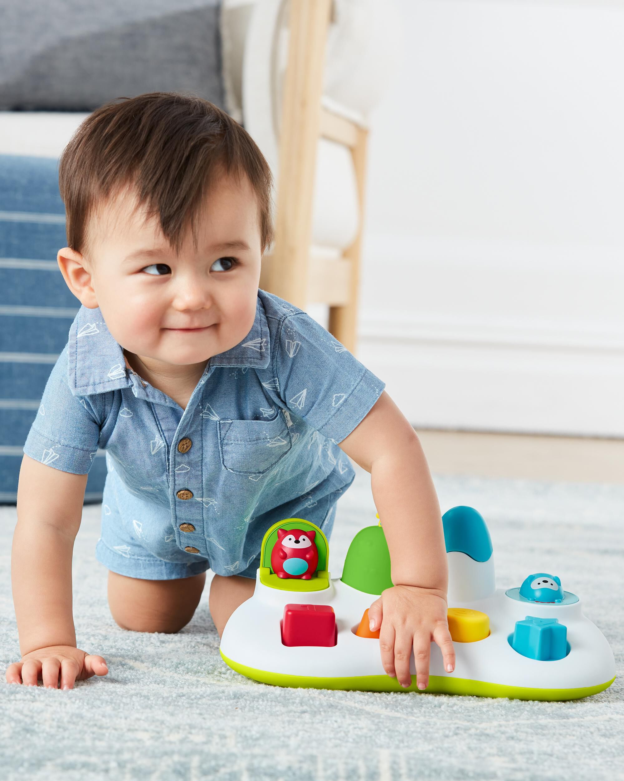 Explore & More Pop-Up Toy, image 9 of 10 slides