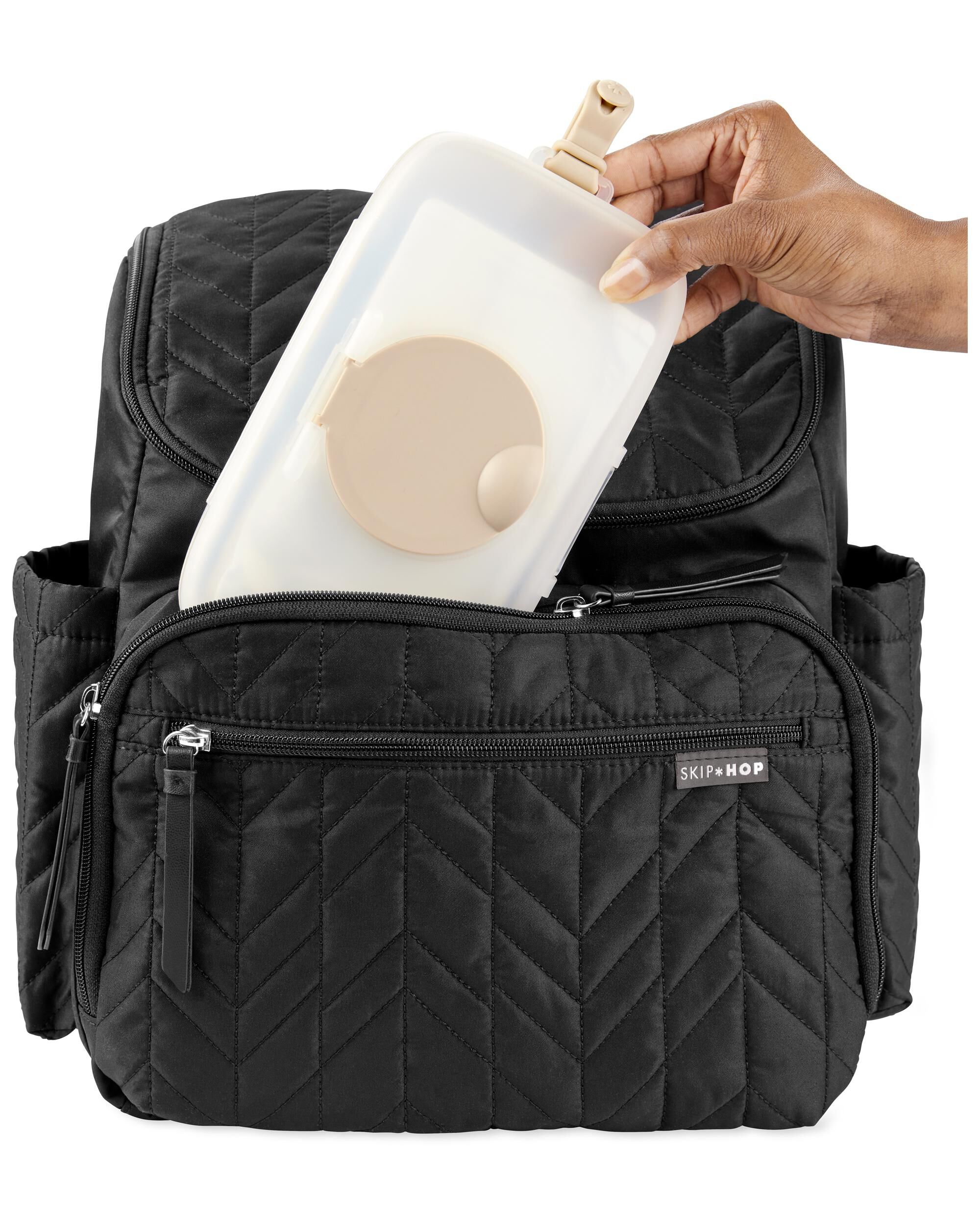 Grab & Go Snug Seal Wipes Case - Oat, image 4 of 6 slides