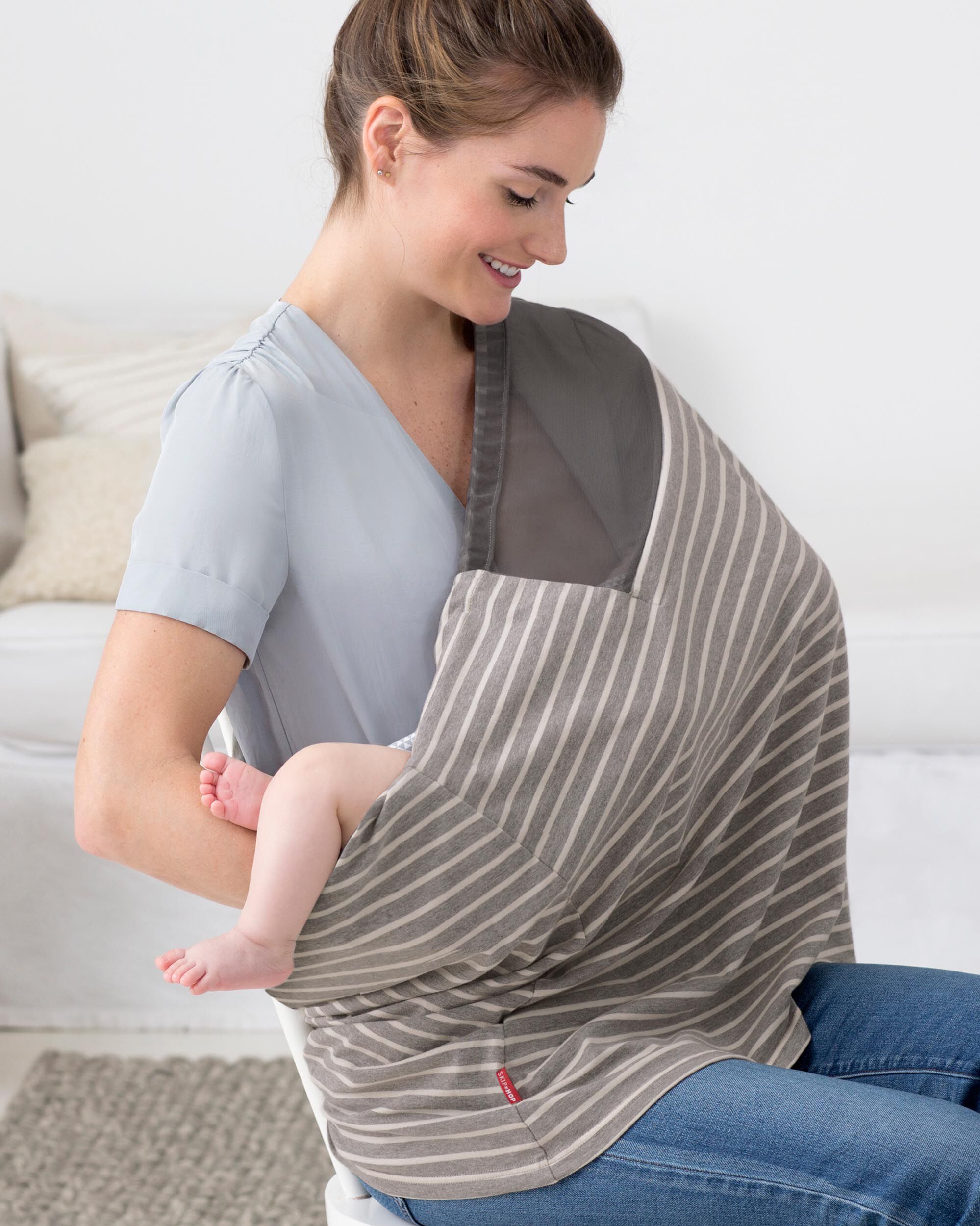 skip hop hide and chic nursing scarf
