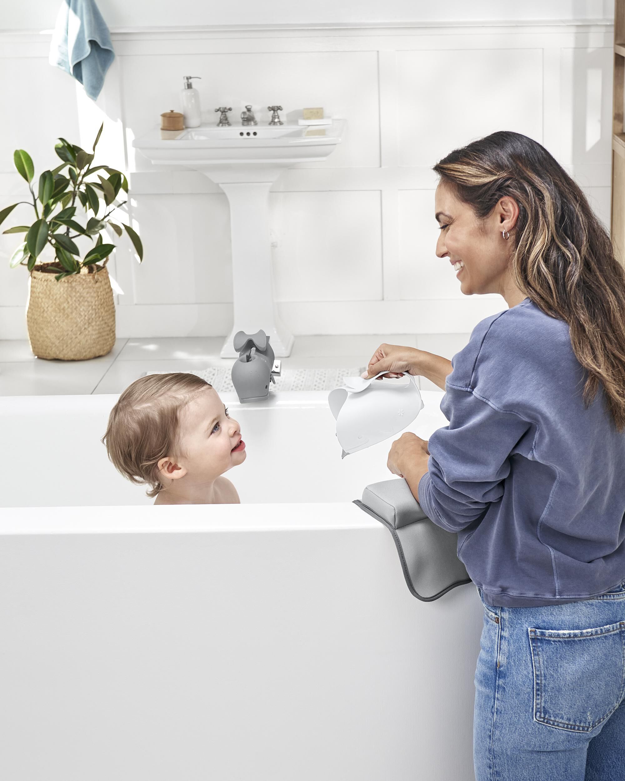 MOBY® Waterfall Bath Rinser - White, image 12 of 13 slides