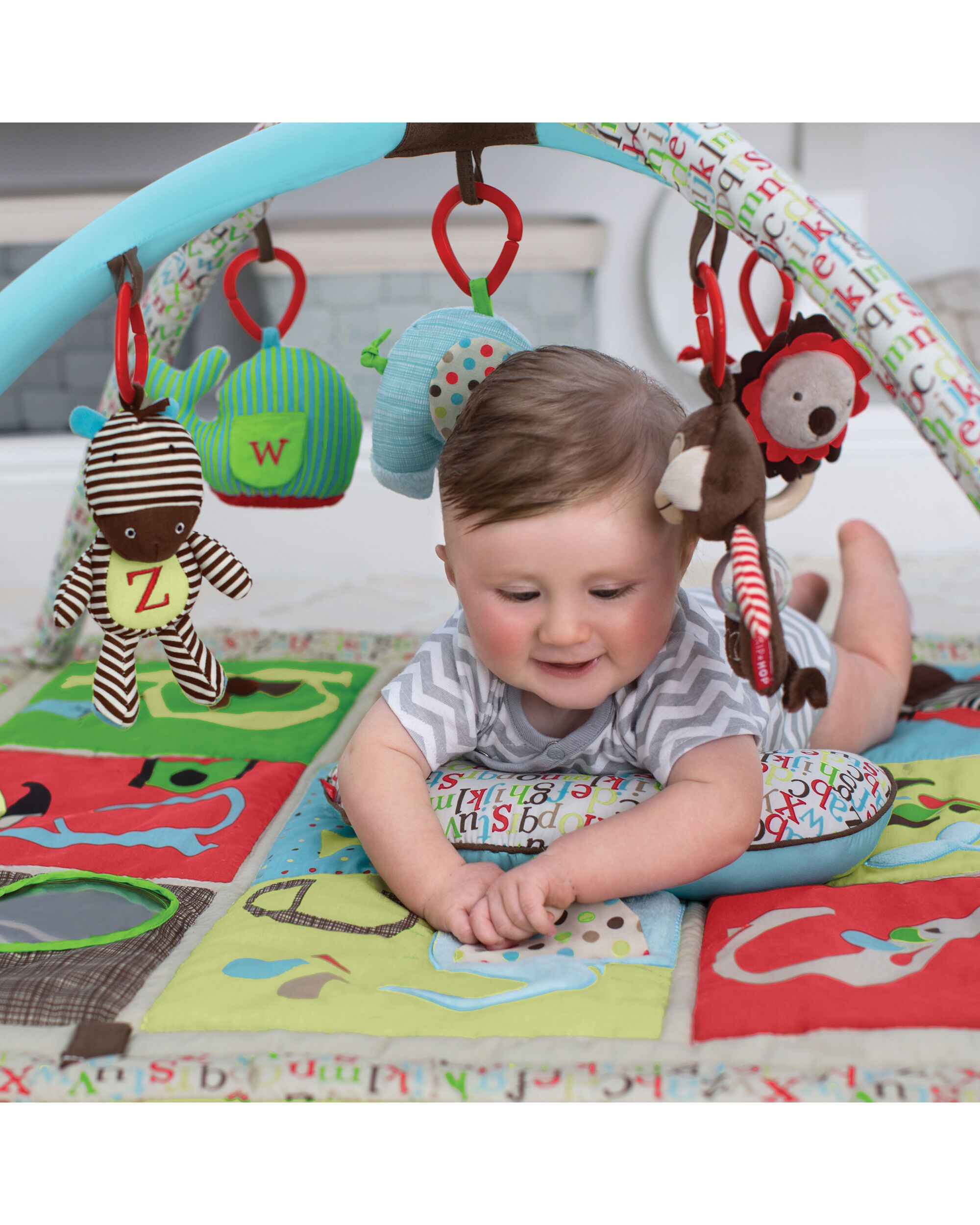 skip hop alphabet zoo play mat