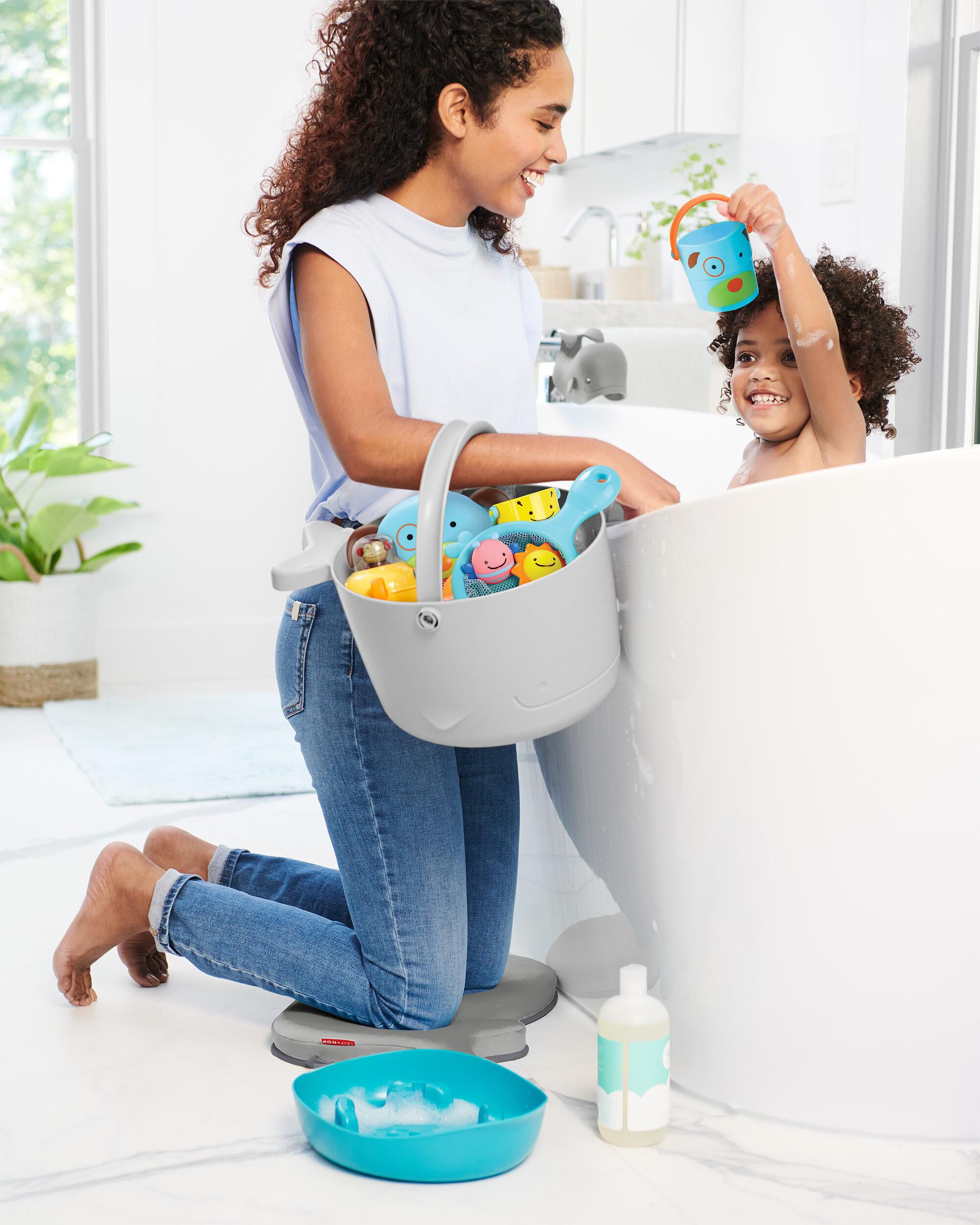 Multi MOBY Fun Filled Bath Toy Bucket Gift Set skiphop