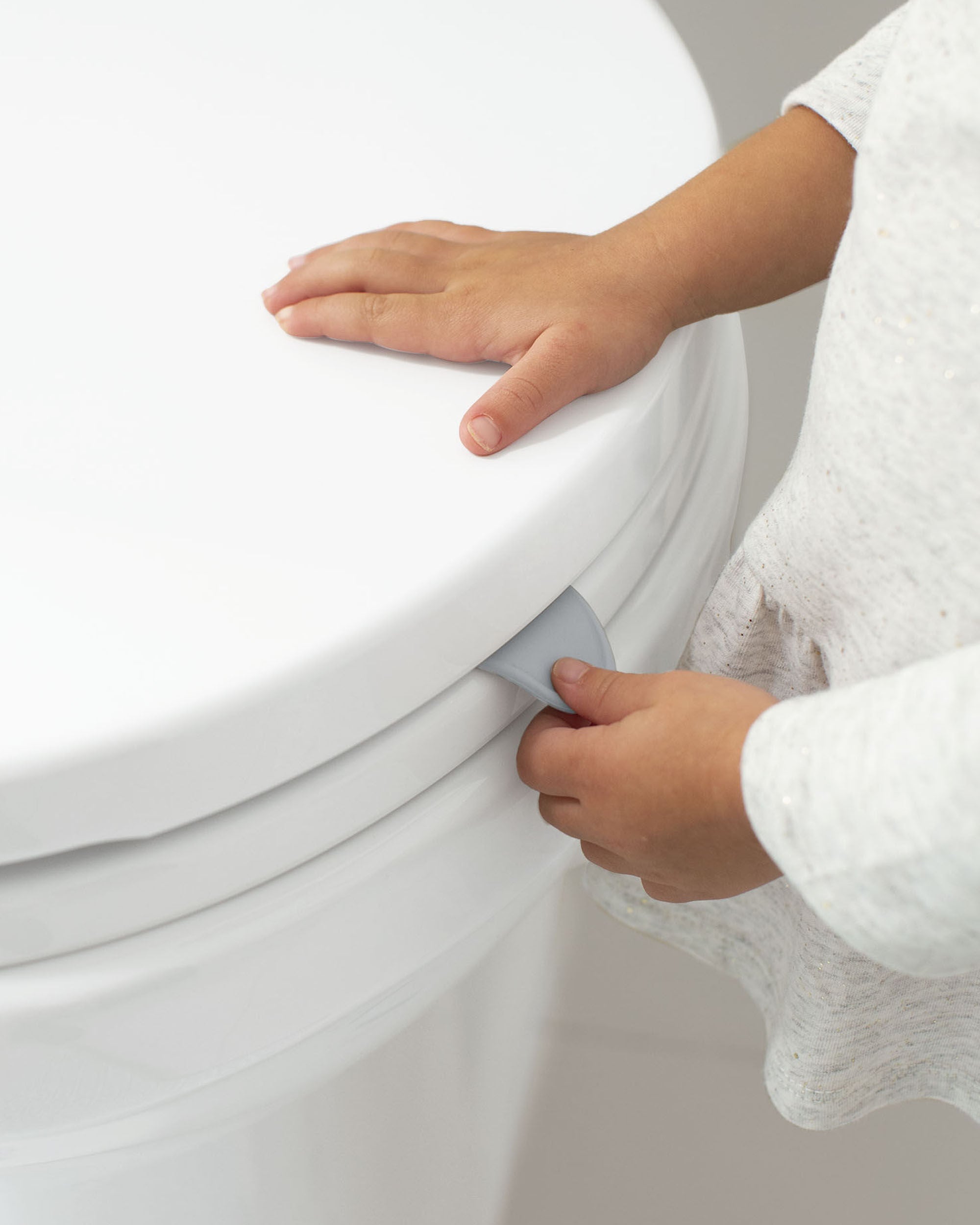 Easy-Store Toilet Trainer - White
, image 6 of 7 slides