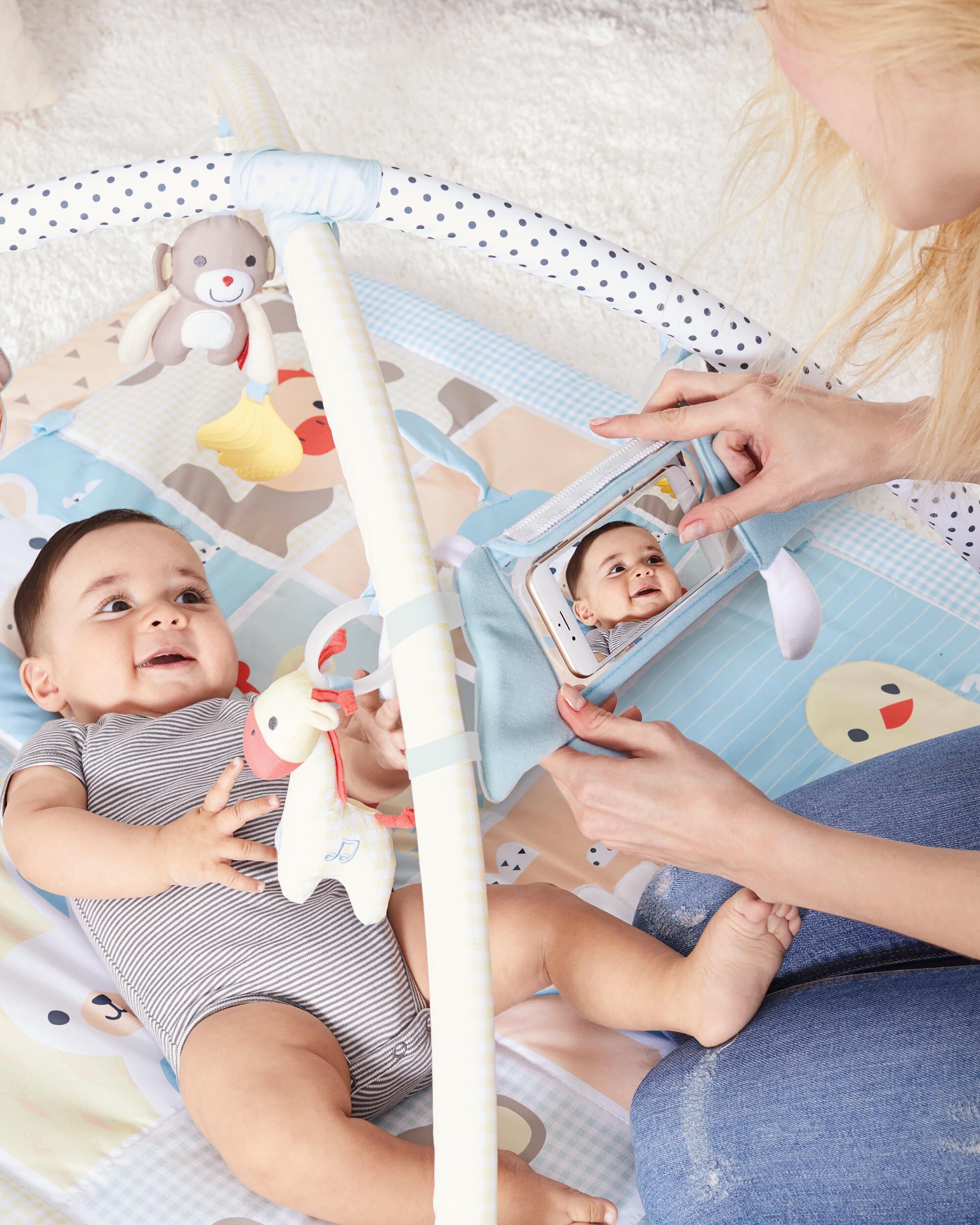 skip hop animal selfie activity gym