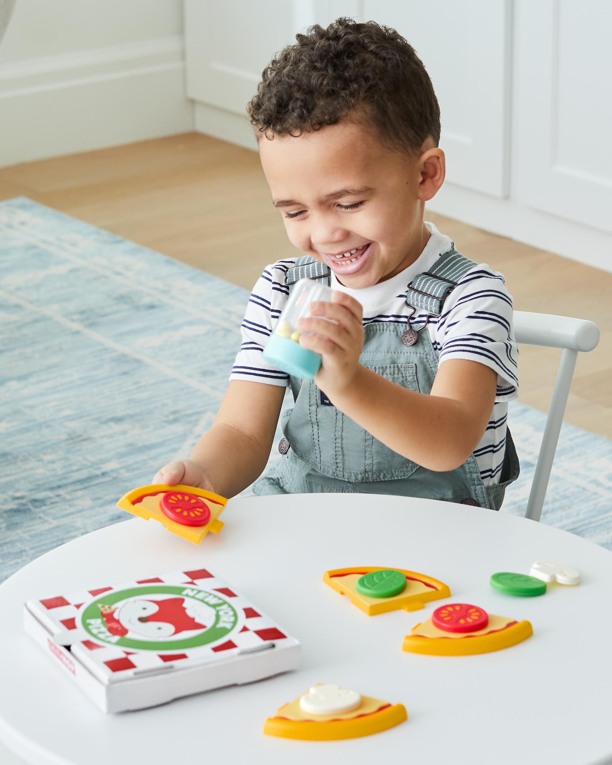 ZOO® Piece A Pizza Toy Set, image 2 of 13 slides