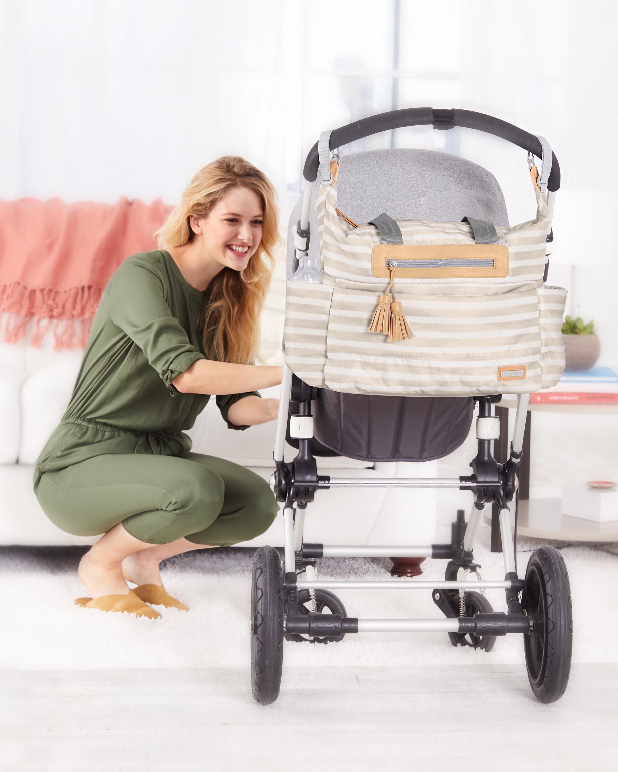 skip hop riverside ultra light diaper satchel