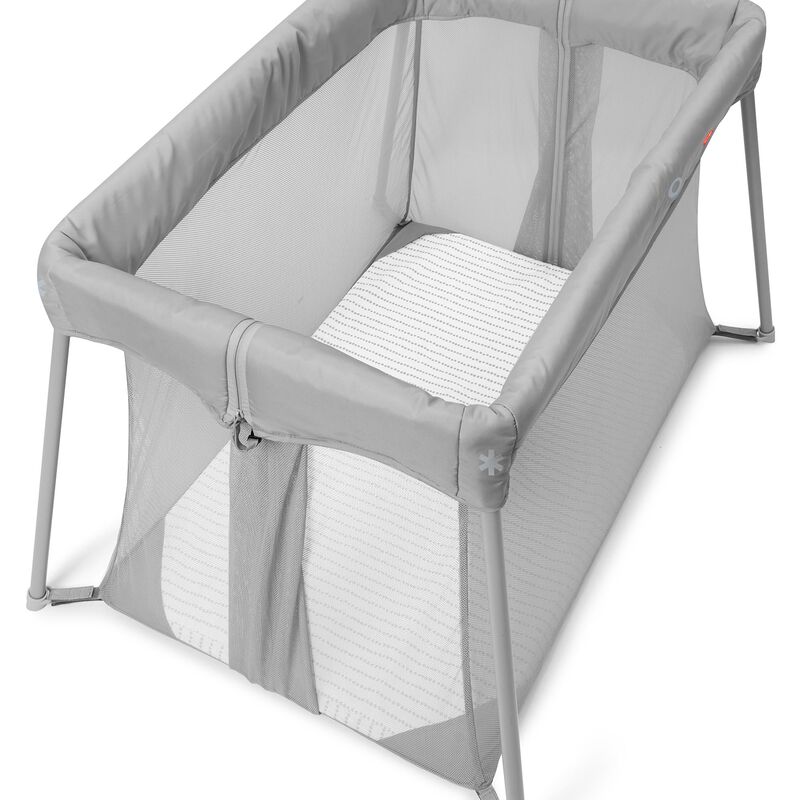 Play To Night Expanding Travel Crib Skiphop Com