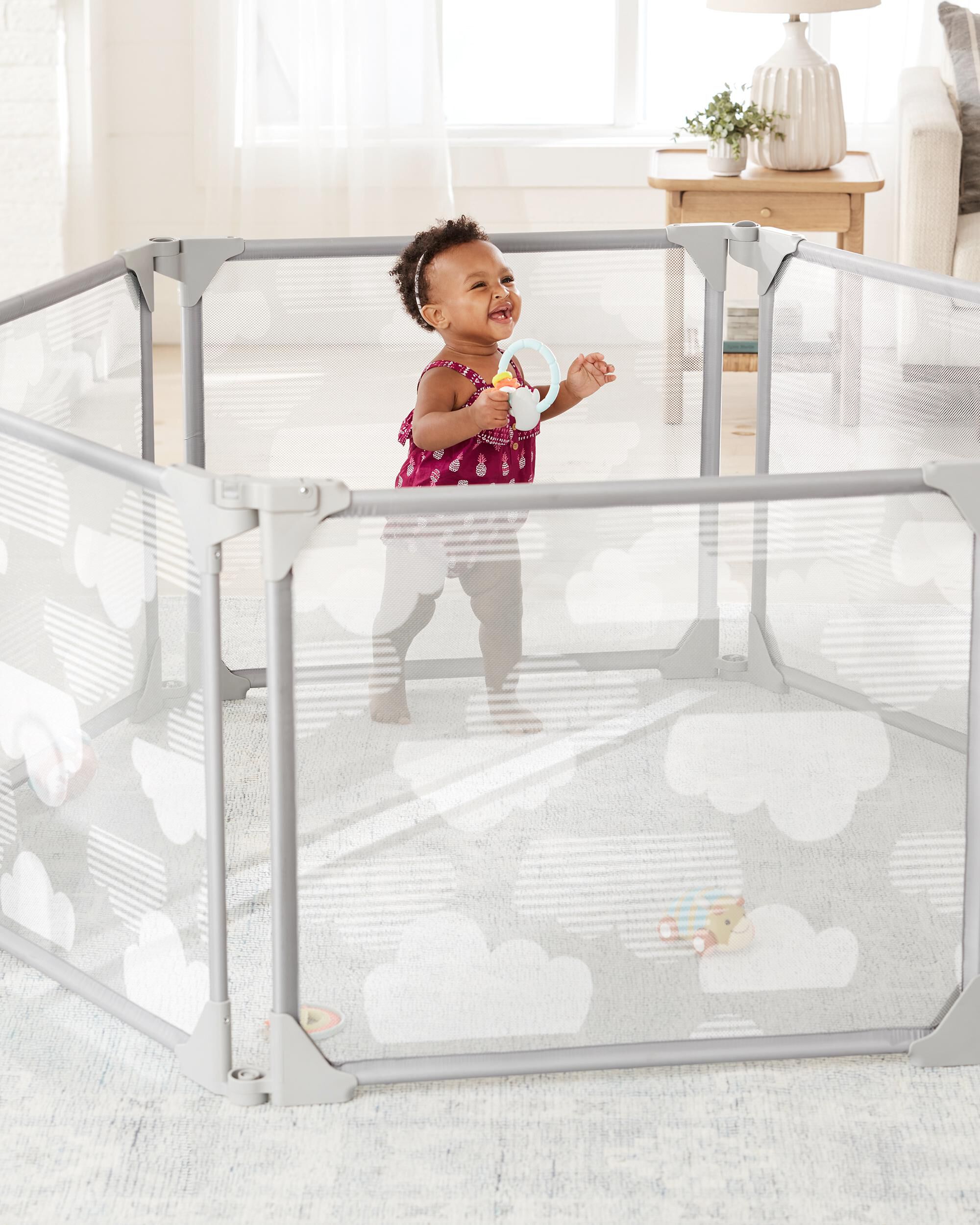 Expandable baby play hotsell yard