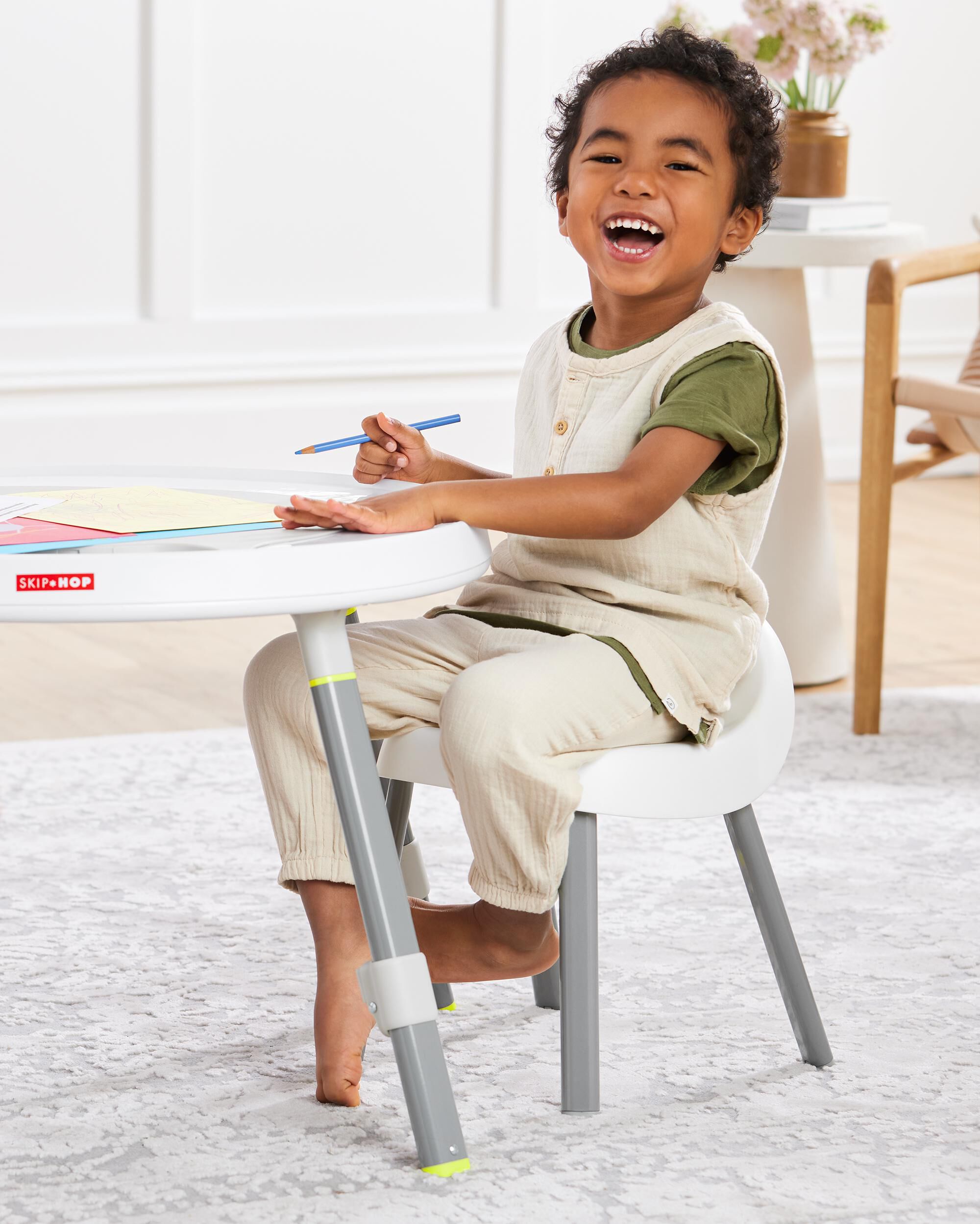Skip hop chairs for activity center store