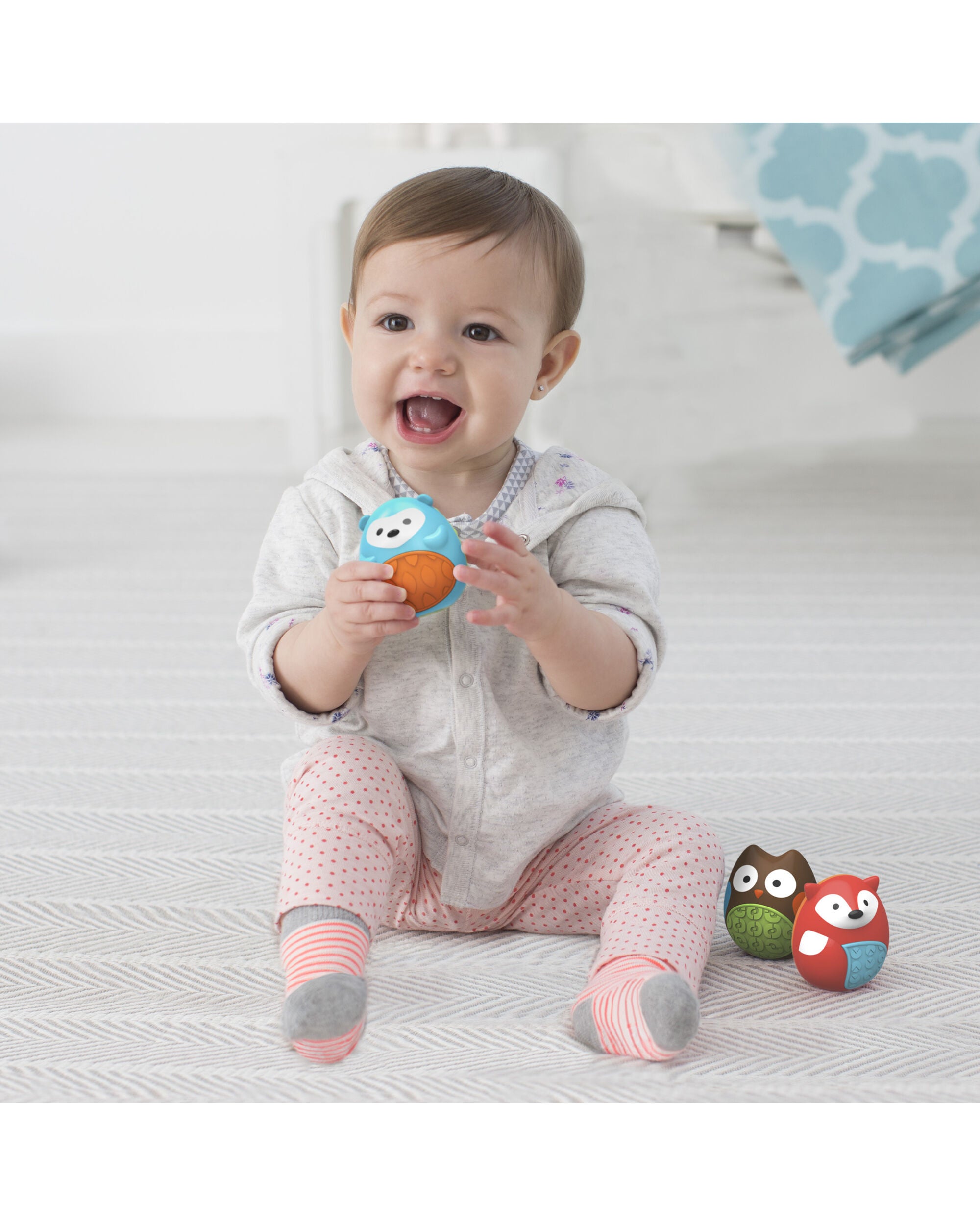 Skip hop store egg shaker