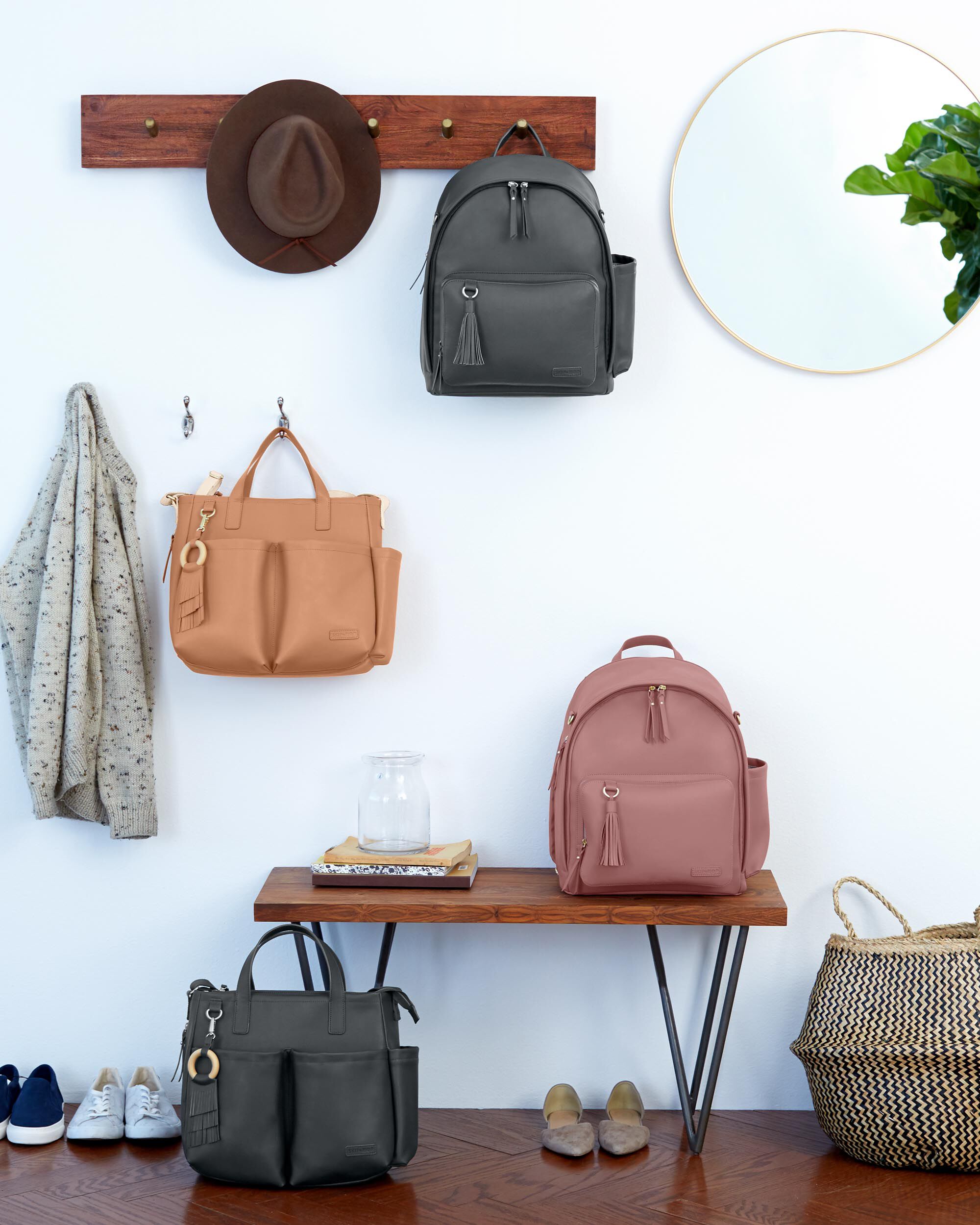 Greenwich Simply Chic Backpack Skiphop Greenwich Simply Chic Backpack