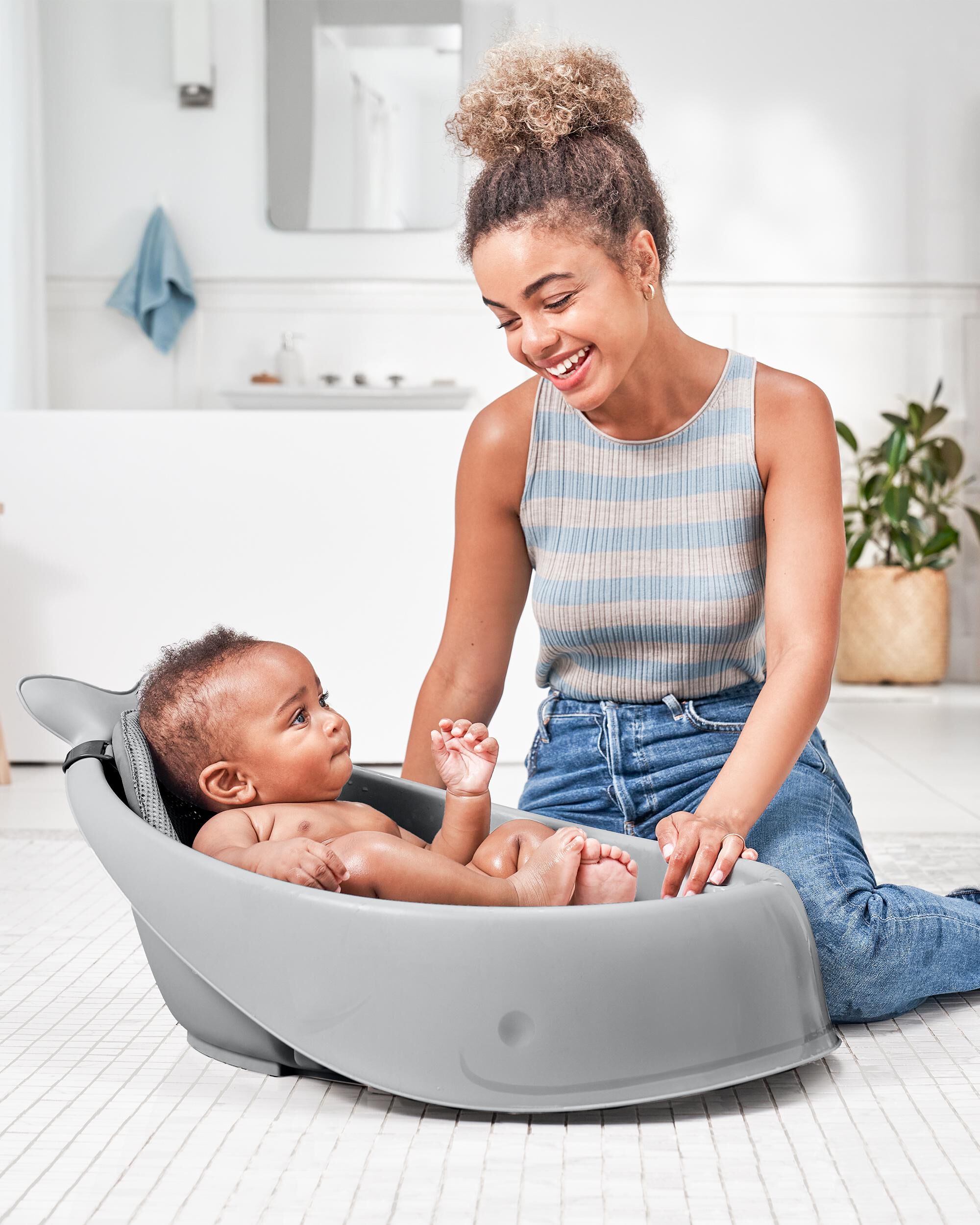 MOBY® Smart Sling™ 3-Stage Tub - Grey, image 9 of 16 slides