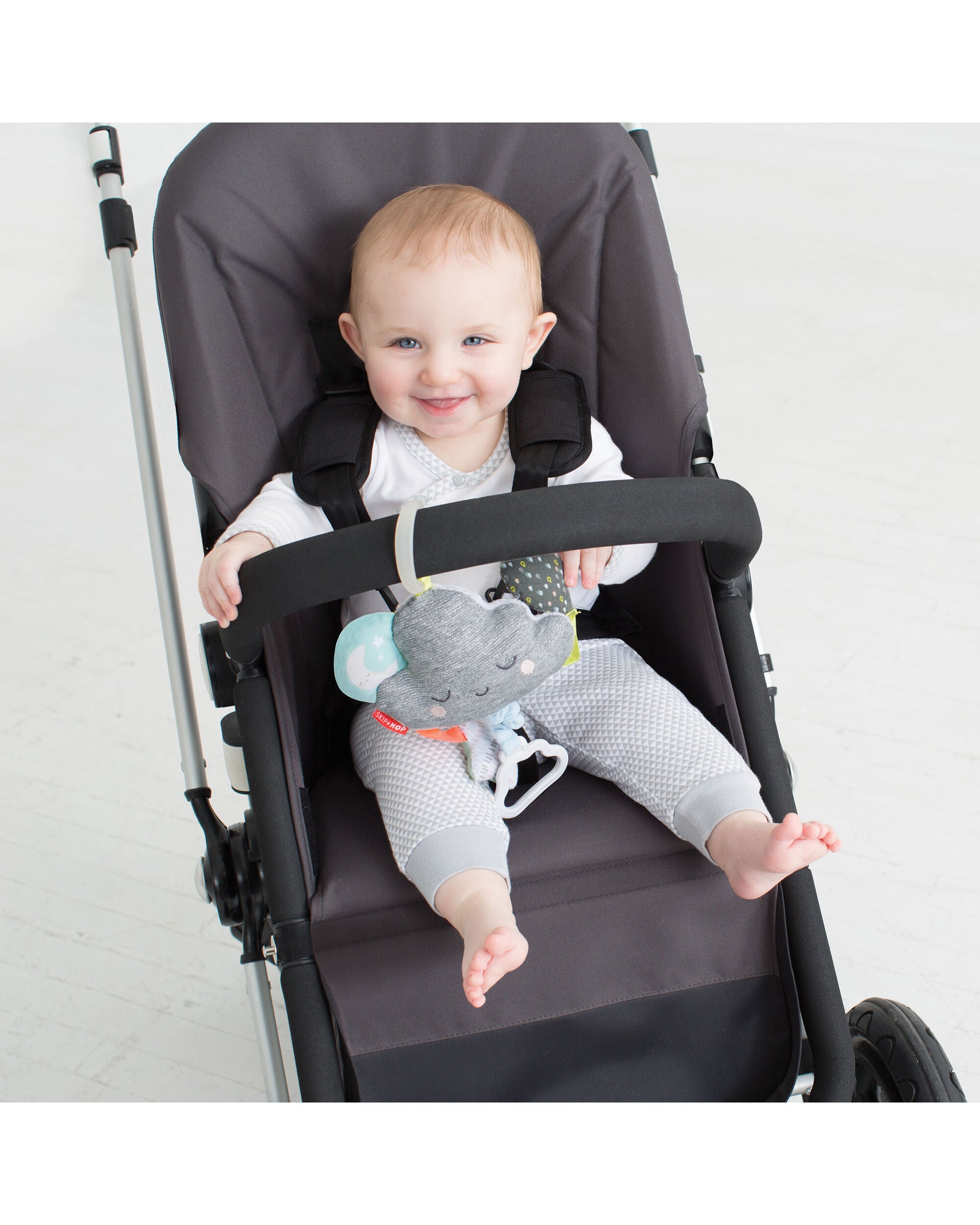 White Silver Lining Cloud Jitter Stroller Baby Toy skiphop