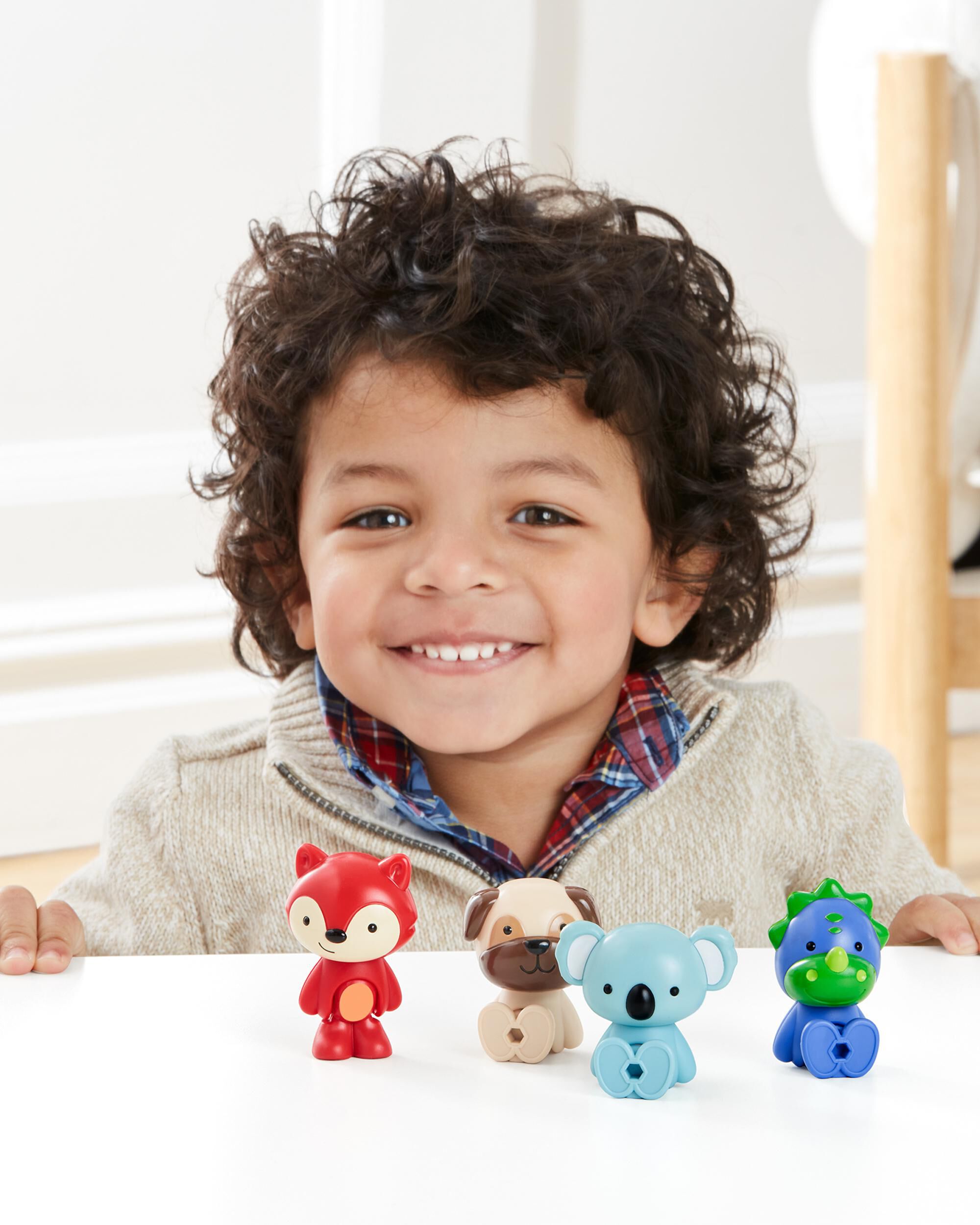 Multi Zoo Crew Figure Toy Set | skiphop.com