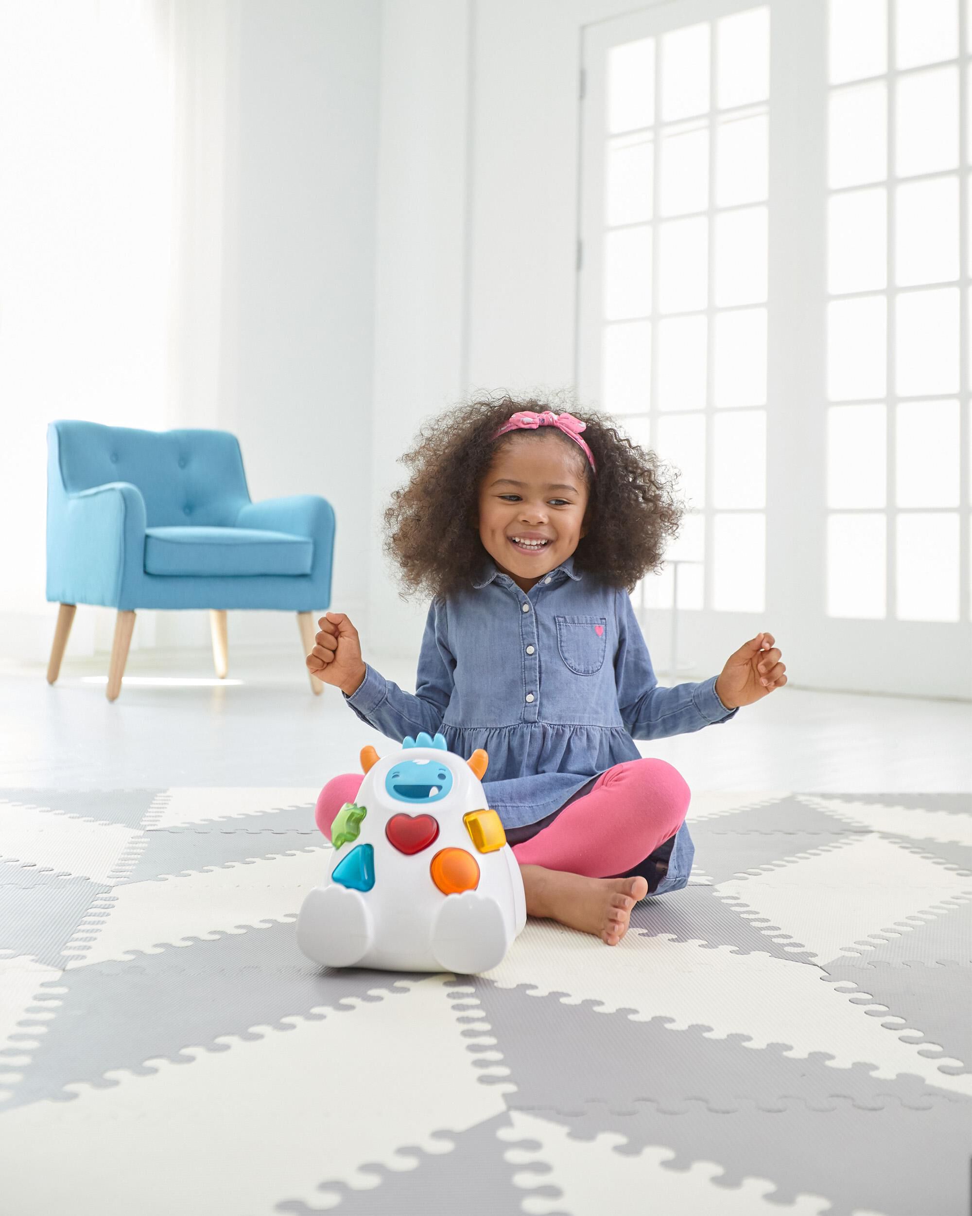 GreyCream Playspot Geo Foam Floor Tiles skiphop