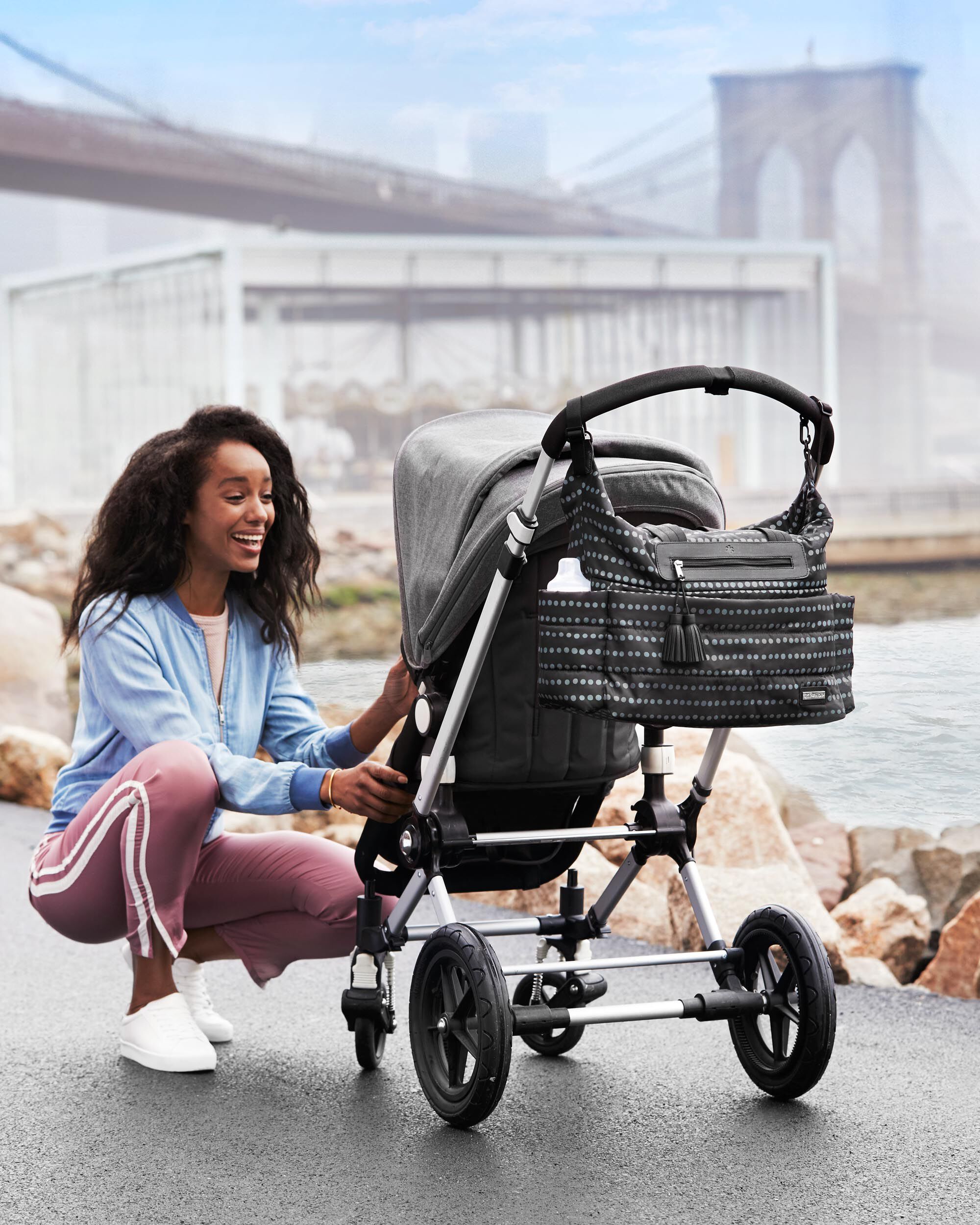 skip hop riverside ultra light diaper satchel