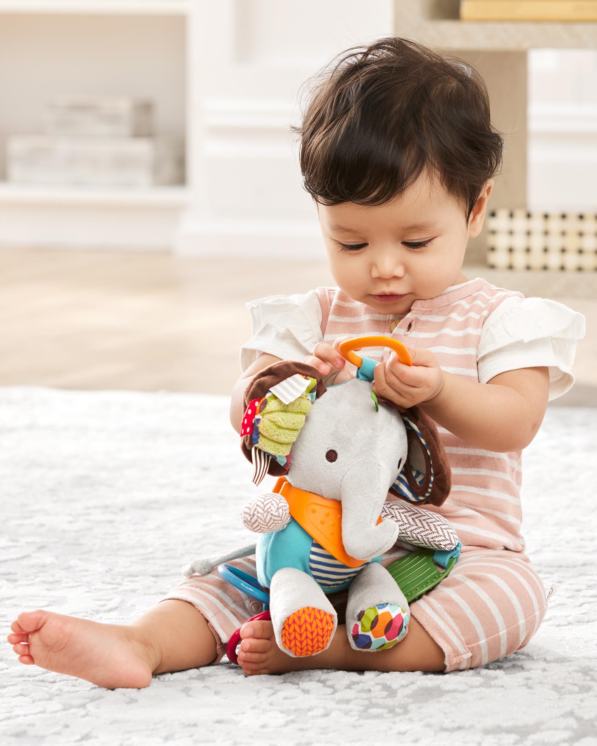 Skip hop bandana sale buddies activity toy