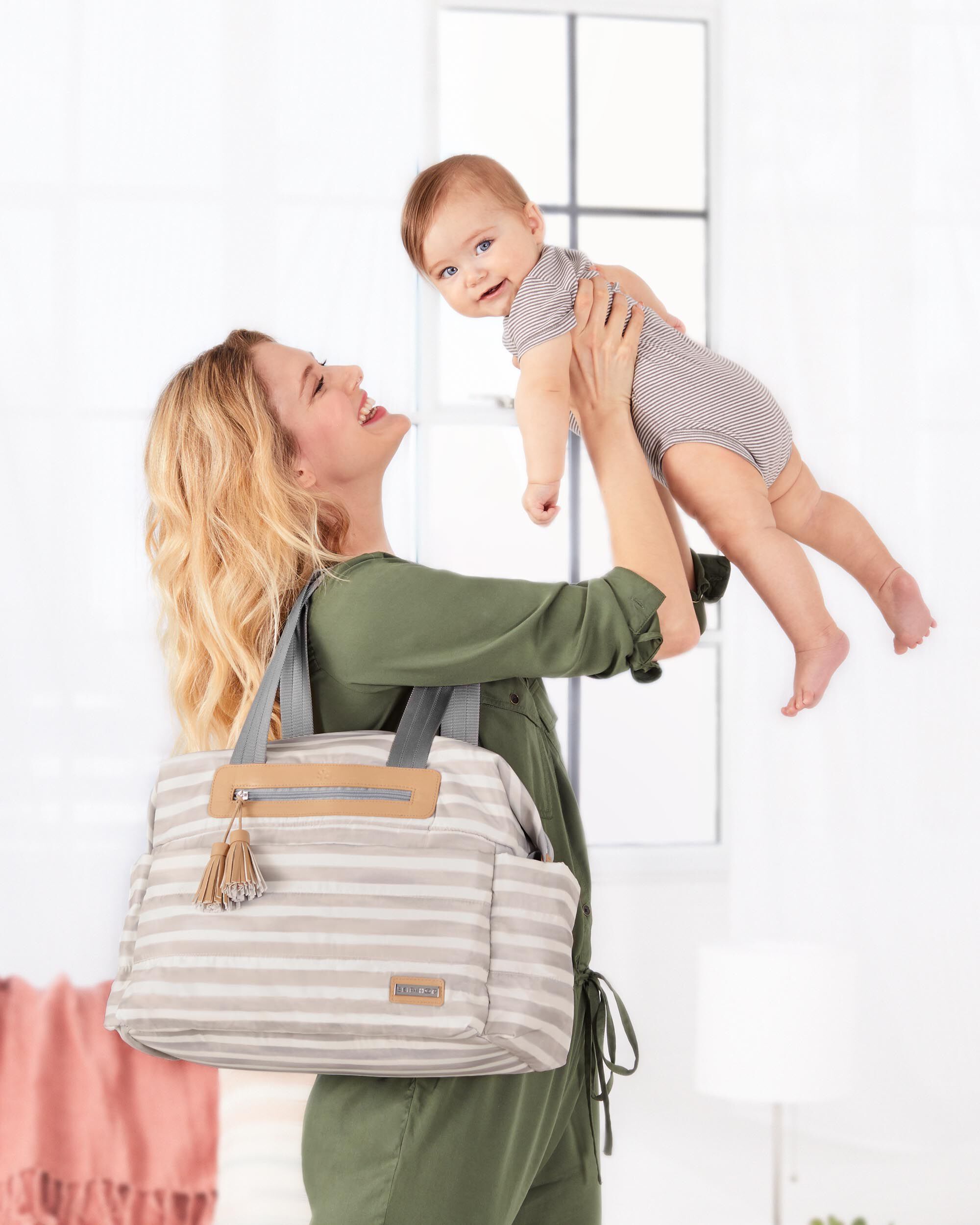 skip hop riverside ultra light diaper satchel