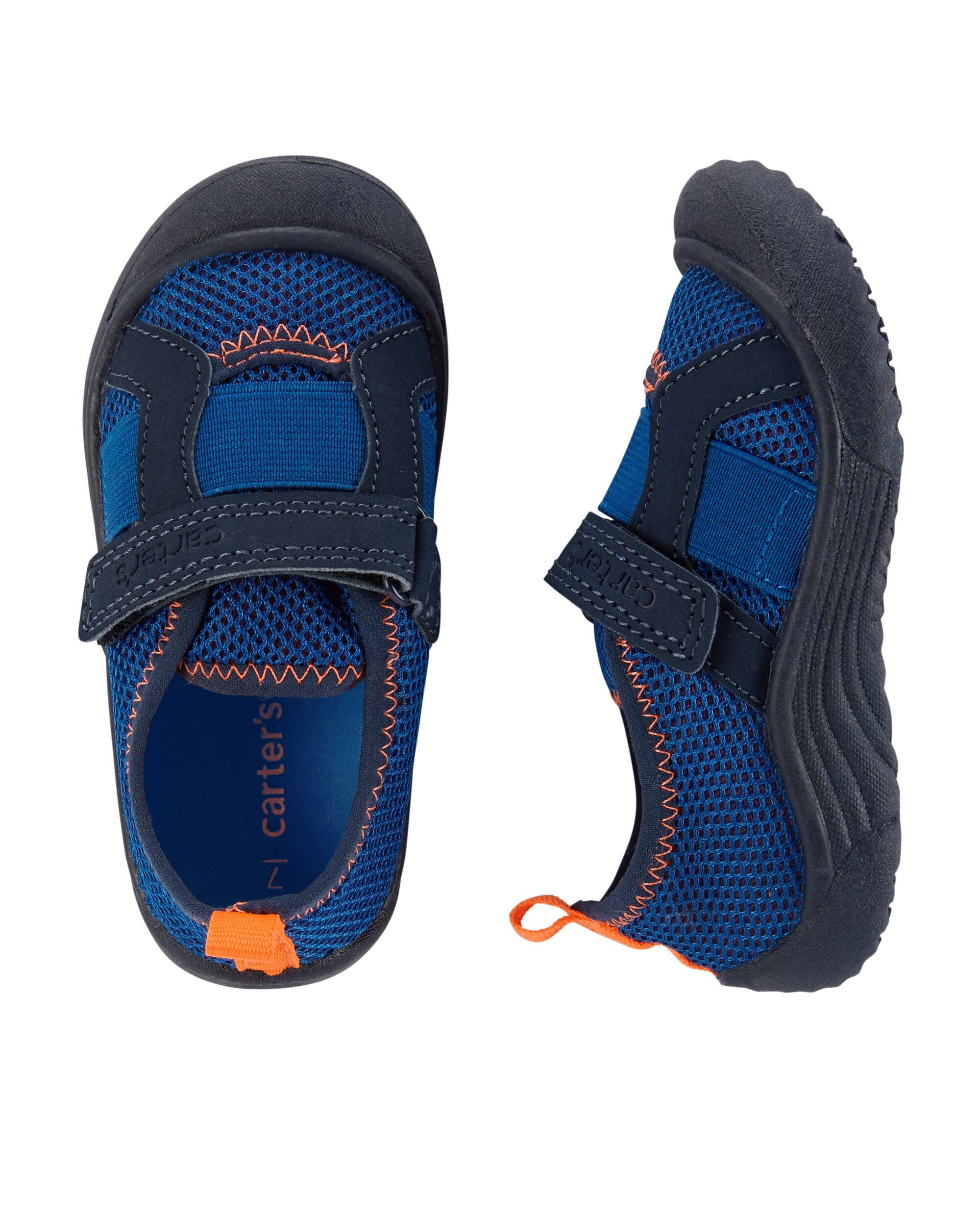 water shoes name